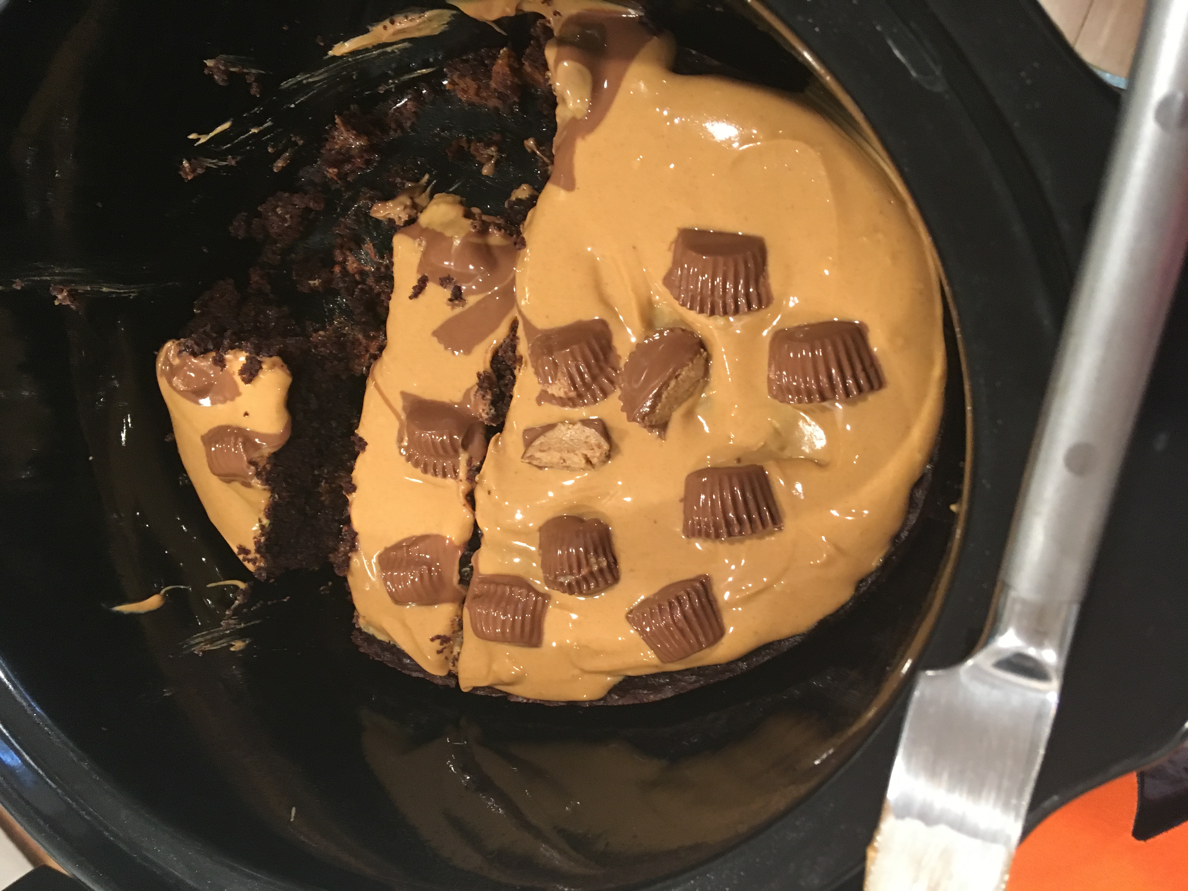 Peanut Butter Chocolate Cake (Slow Cooker)