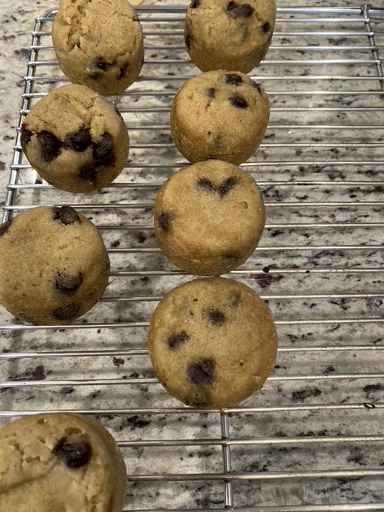 Chocolate Chip Muffins (instant pot, keto)